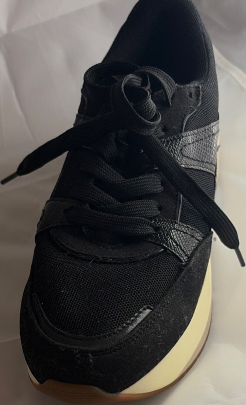 ZARA Black Solid Low Top Lace Up Athletic Sneakers Unisex Adults w8.5